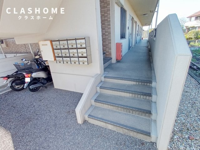 レジデンスあおみ　　　刈谷市近郊の賃貸はクラスホームのエントランス