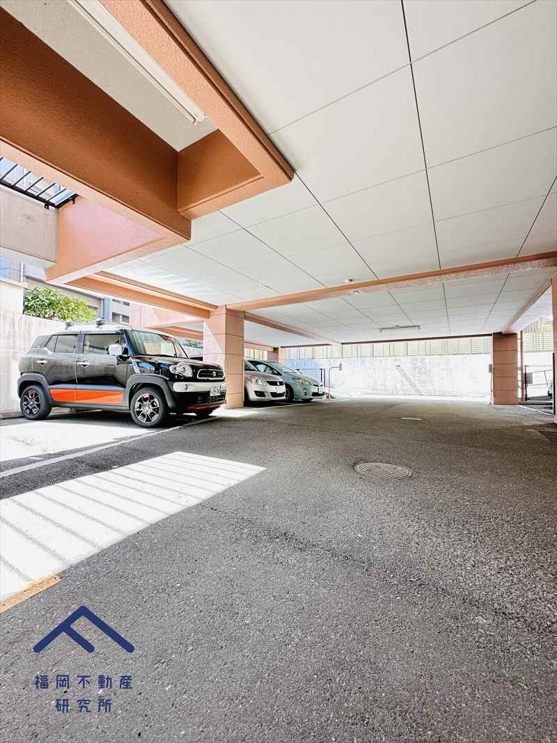 モントーレ大濠の駐車場