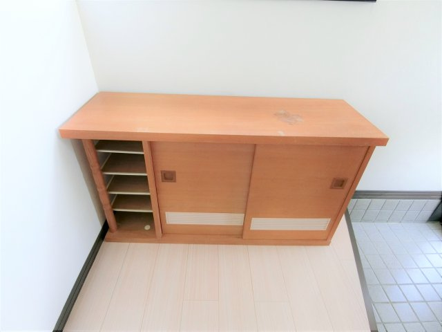 大網白里市細草貸家の収納