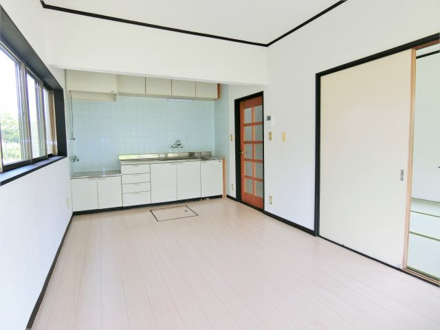 大網白里市細草貸家の居間・リビング