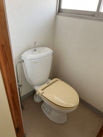 津山市小田中　売土地75.27坪（古屋あり）のその他|解体予定の建物内部