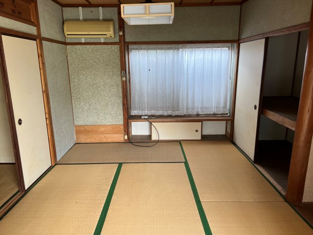 津山市小田中　売土地75.27坪（古屋あり）のその他|解体予定の建物内部