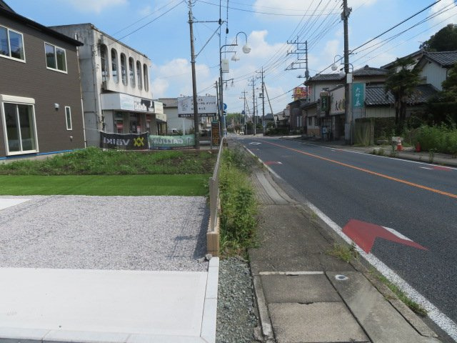 高崎市吉井町7期（全3棟）3号棟の前面道路含む現地写真|前面道路含む現地写真です