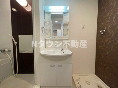 【独立洗面台】 | ラフィーレ志賀本通 | 独立洗面台で身支度をすべて済ませてしまいましょう