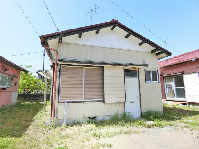 塚瀬貸家の外観