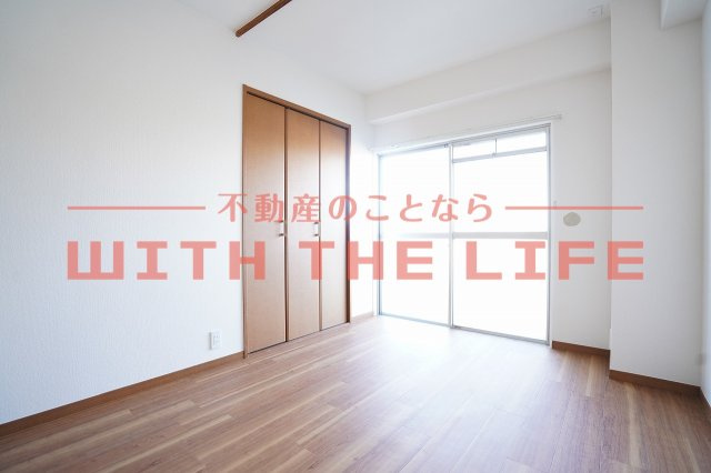 組坂ビルNo8【キャッシュバック対象物件】の寝室|使い勝手のいい寝室です