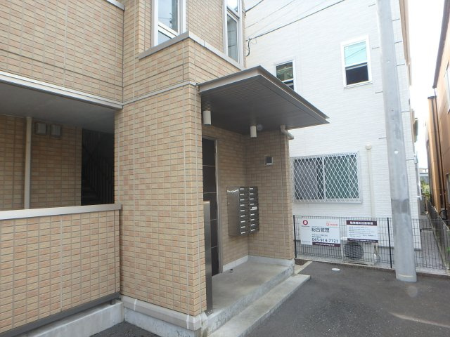 コモド元住吉のエントランス