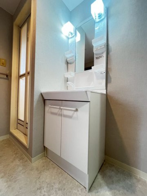 【洗面所】 | リヴェール西田中