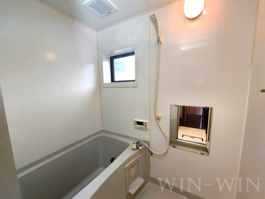 ラ・ポールMAEHATA Aの浴室