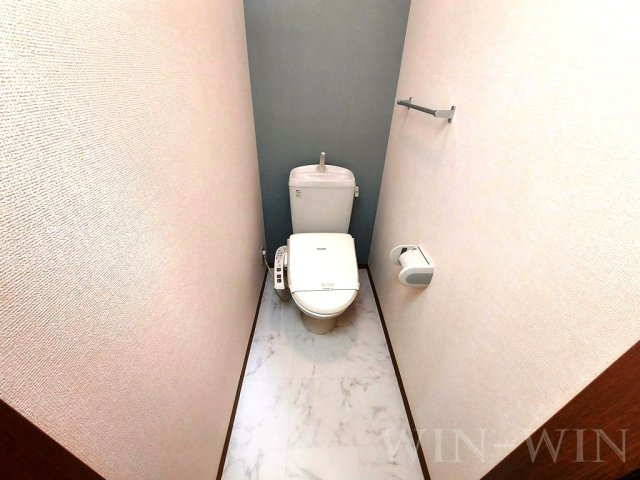 ラ・ポールMAEHATA Aのトイレ