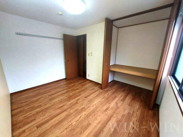 ラ・ポールMAEHATA Aの寝室