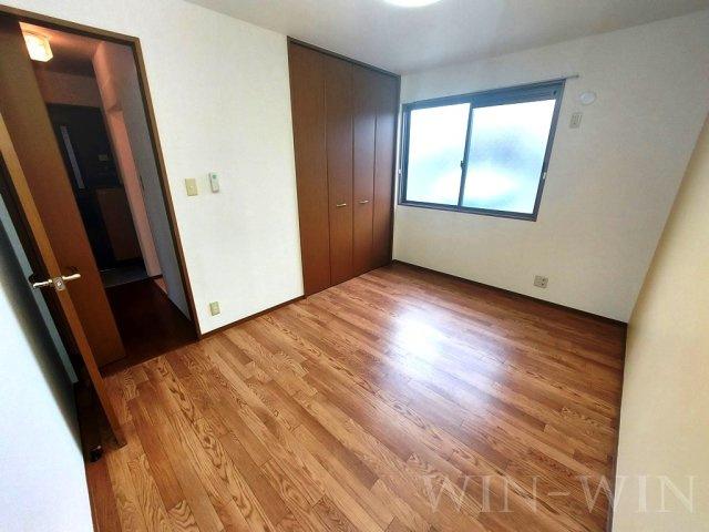 ラ・ポールMAEHATA Aの寝室