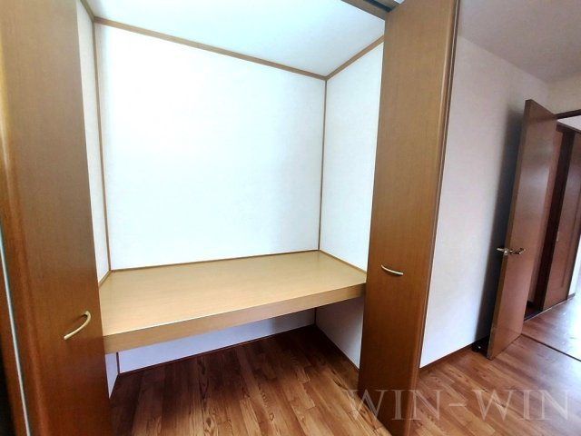 ラ・ポールMAEHATA Aの収納