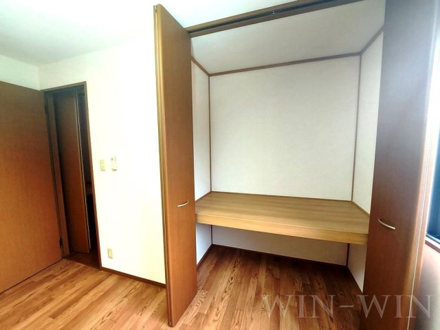 ラ・ポールMAEHATA Aの収納