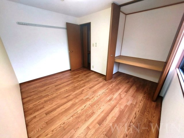 ラ・ポールMAEHATA Aの寝室