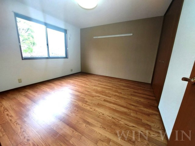 ラ・ポールMAEHATA Aの寝室