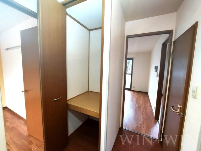 ラ・ポールMAEHATA Aの収納