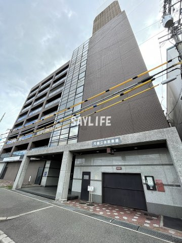 三京ビルの外観