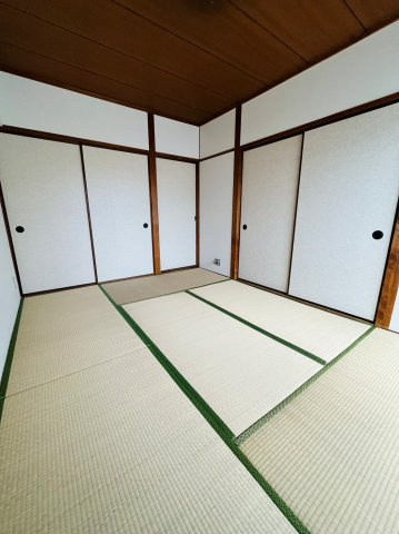 仲介手数料0円！！藤ハイツの和室