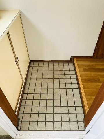 仲介手数料0円！！藤ハイツの玄関