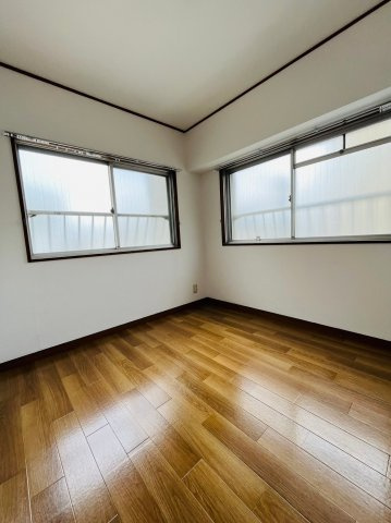 仲介手数料0円！！藤ハイツの居間・リビング