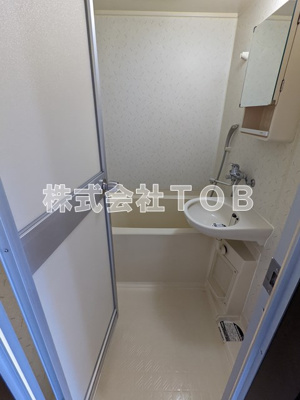 【浴室】 | メゾンドロリエ | ※別号室同間取り参考写真