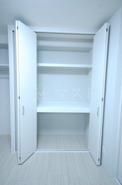 アバンダント釣鐘の収納|※建物内別間取参考写真
