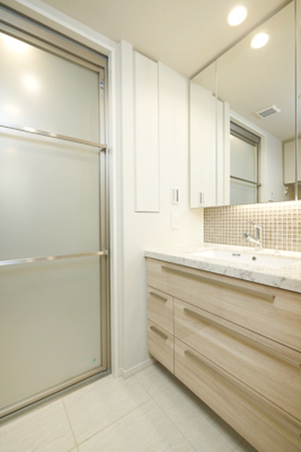 パークホームズ本郷三丁目の独立洗面台|※写真は同タイプの別室になります