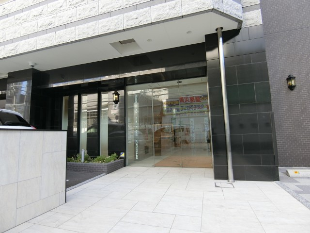 【エントランス】 | NORTH VILLAGE 伍番館