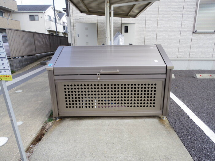 フォレストヒルズのその他共用部分|ゴミストッカー