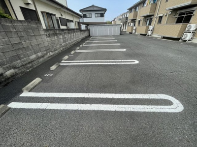 【駐車場】 | グランシャリオ