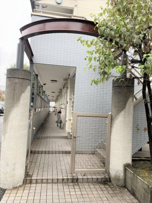 【エントランス】 | ボンエルフ赤堤