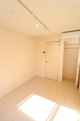アイビーⅤの洋室|同間取り別部屋の参考画像です。