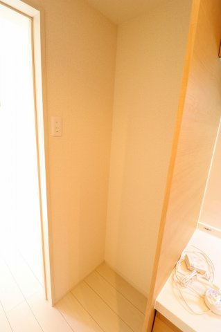 アイビーⅤのシャワールーム|同間取り別部屋の参考画像です。
