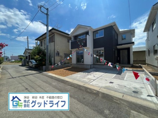 【前面道路含む現地写真】