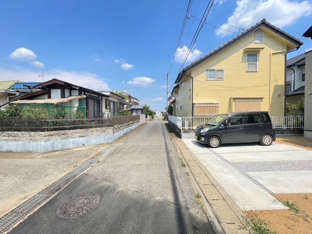 上里町金久保12期（全7棟）3号棟の前面道路含む現地写真|前面道路含む現地写真です