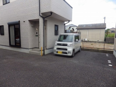 【駐車場】 | アーバンパレス五番街 | ※同型別棟のお写真