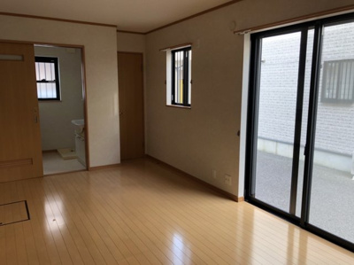 【居間・リビング】 | アーバンパレス五番街 | ※同型別棟のお写真