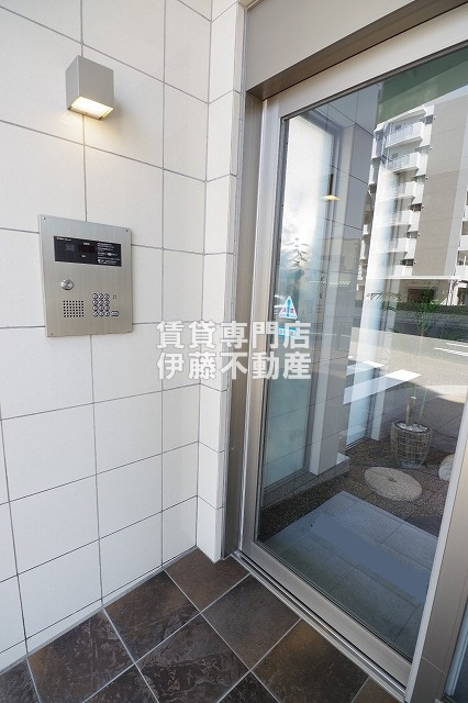 コンフォート城西のエントランス