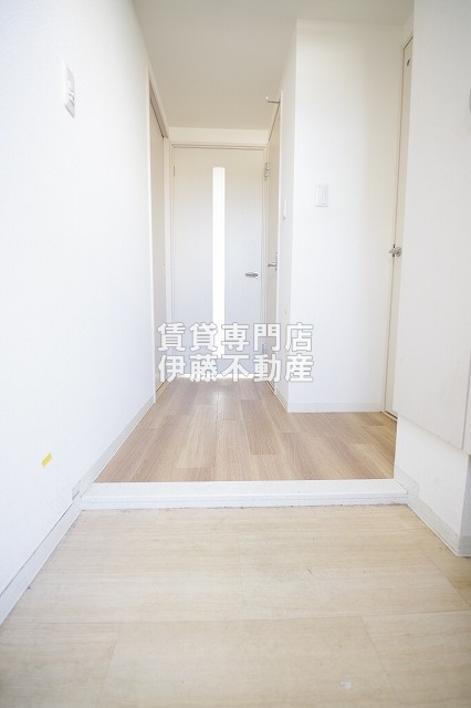 コンフォート城西の玄関