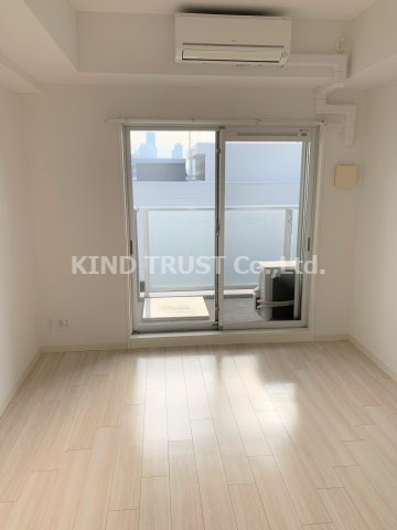 プレサンス梅田東ディアロの居間・リビング|リビングです