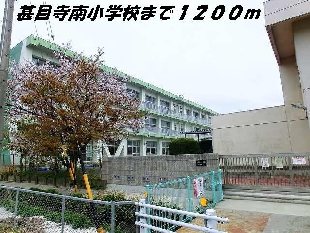 上萱津倉庫Ｉの周辺