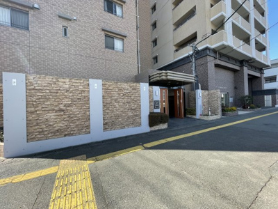 【エントランス】 | アルバクレスタ小郡駅前