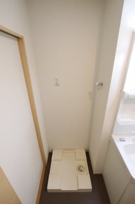 【設備】 | グランヴィリオ | 室内洗濯機置き場