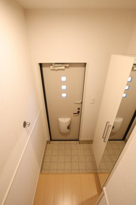 【玄関】 | グランヴィリオ