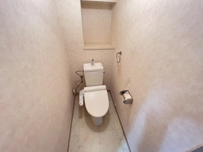 【トイレ】 | ヴィヴァーチェ