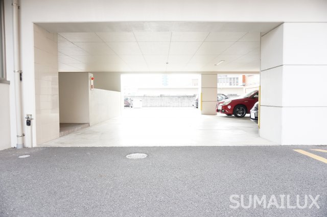熊本市中央区九品寺２丁目の賃貸マンションの駐車場