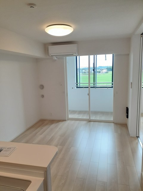 エスポワールの居間・リビング