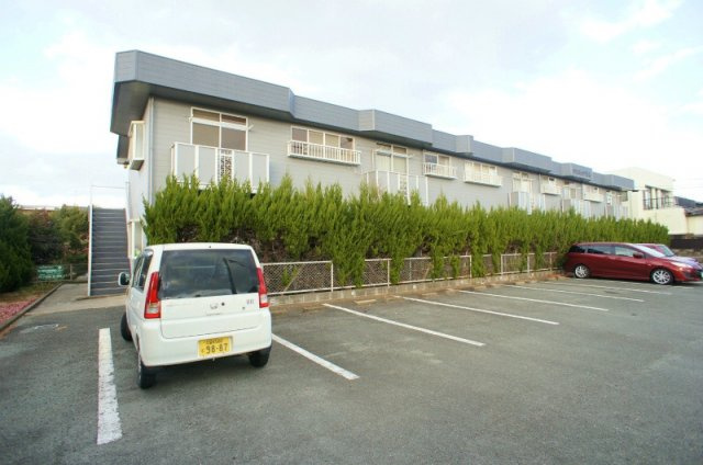 サンビレッジ津福【10,000円キャッシュバック対象物件】のエントランス|外観です