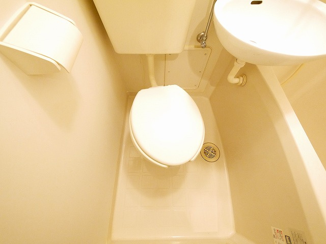 メゾンヒグチのトイレ|トイレもきれいです